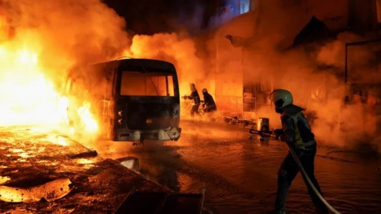 Foto - Ünlü tarikat liderinden kışkırtıcı açıklama: Demir yumruğunuzu indirin