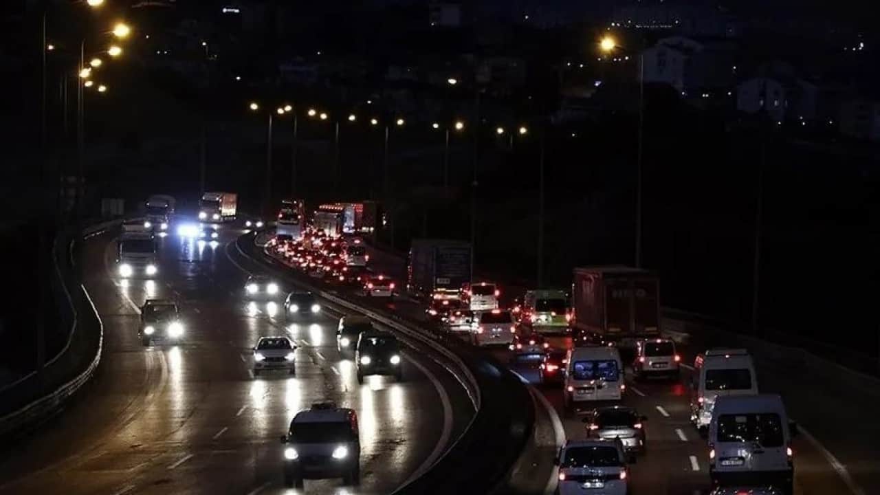 Foto - Valilik duyurdu: Anadolu Otoyolu’nun İstanbul yönü trafiğe kapatılacak