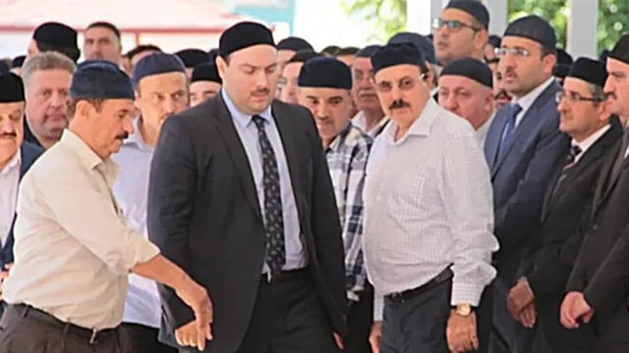 Foto - Vay Alihan Kuriş vay: Türkiye ünlü giyim ve ayakkabı markası suç örgütünün çıktı
