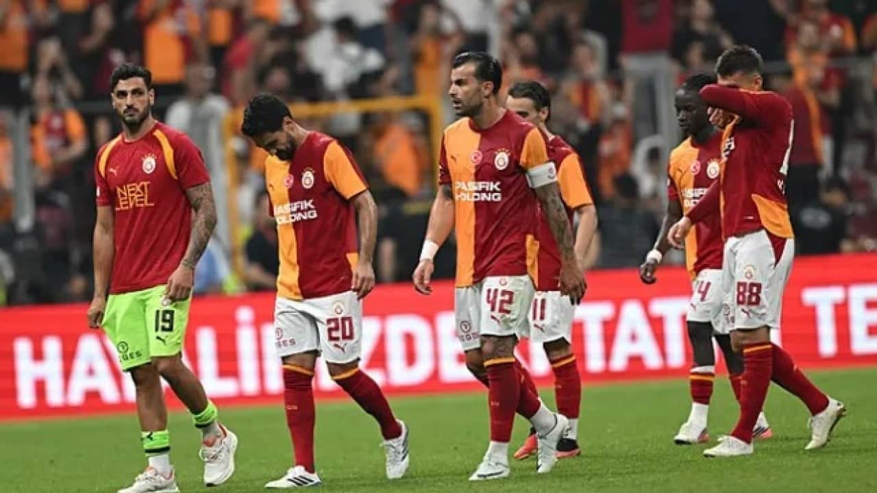 Victor Osimhen için Galatasaray’a dudak uçuklatan teklif