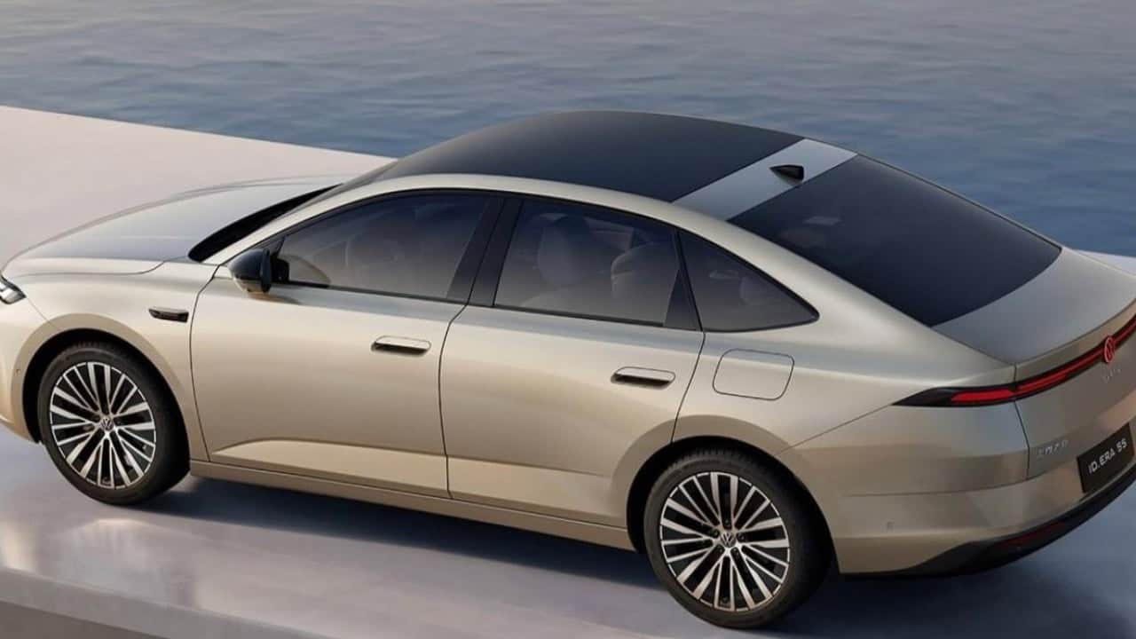 Volkswagen’den yakıt cimrisi otomobil!