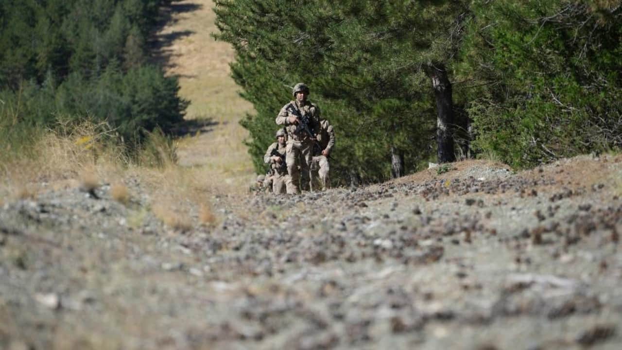 Foto - Yangın riskine karşı asker sahaya indi Yeşil vatana komando kalkanı 
