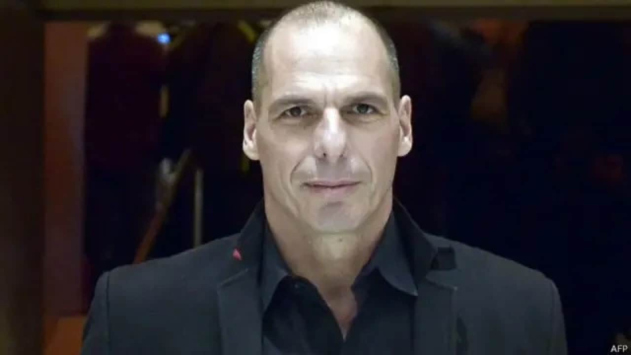 Foto - Yanis Varoufakis: Biz Türk füzelerini düşürünce Türkiye iki katı füze fırlatacak, bu kime yarayacak