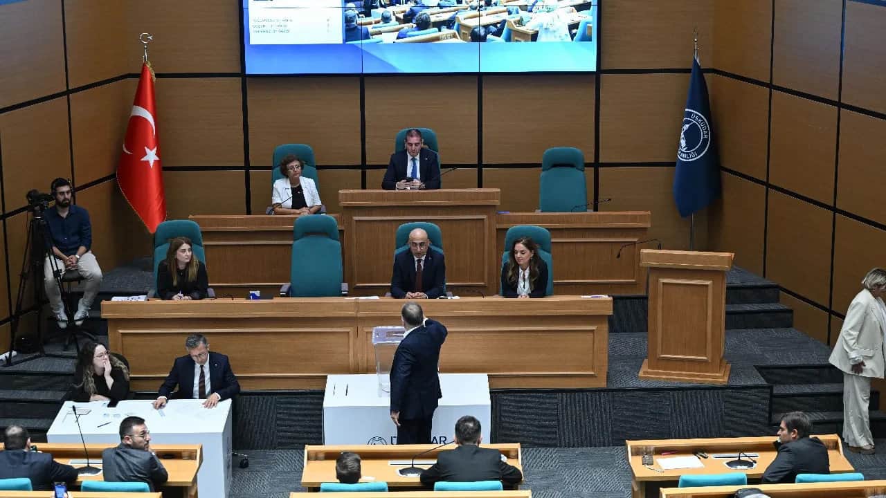Foto - Yapılan katakulli ağızları açık bırakmıştı! AK Parti’den Üsküdar için flaş karar