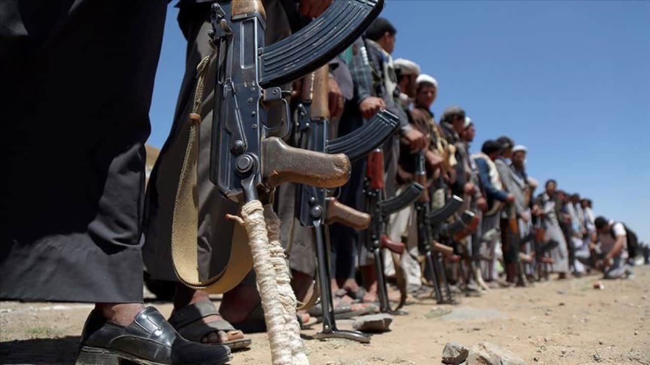 Foto - Yemen'de çatışma çemberini genişletiyorlar İran destekli Husiler ülkeyi ve bölgeyi yakacak