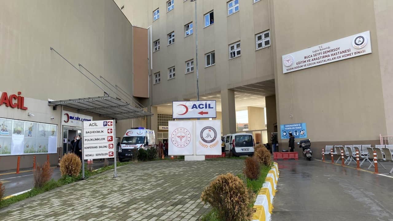 Foto - Yer: CHP'nin kalesi İzmir! Cami avlusunda büyük skandal