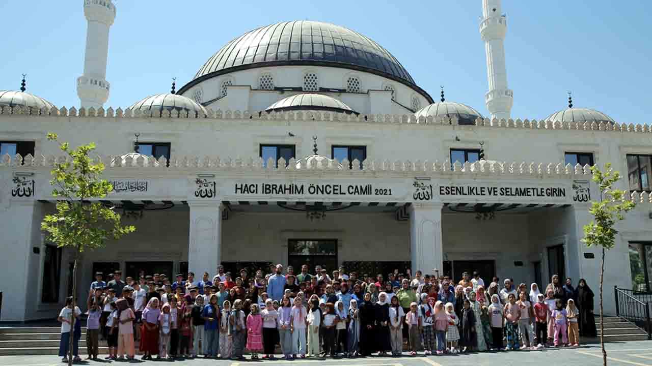 Foto - Yeşilay, gençleri bilinçlendirmek için seferber oldu: Kur'an kurslarında bağımlılık eğitimi 