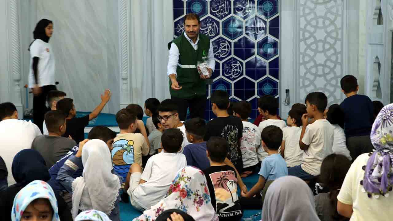 Foto - Yeşilay, gençleri bilinçlendirmek için seferber oldu: Kur'an kurslarında bağımlılık eğitimi 
