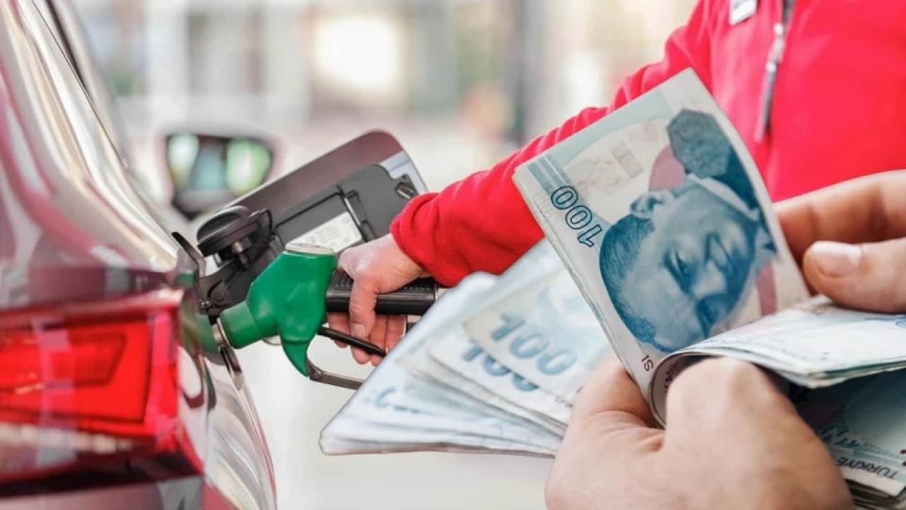 Foto - Yıl sonuna kadar her ay artacak Motorine kademeli ÖTV