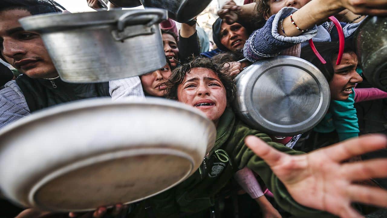 Foto - Yılın acı fotoğrafları! Gazze’deki sistematik silah açlık