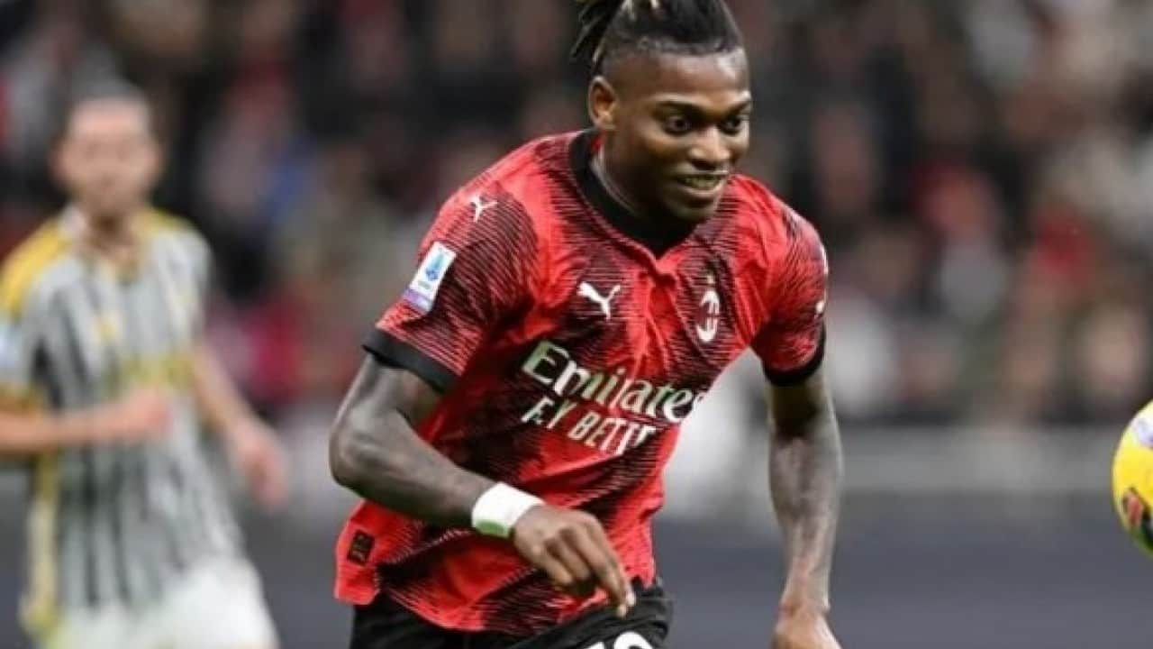 Foto - Yılın transfer çalımı resmen atıldı! Rafael Leao Galatasaray ile anlaştı