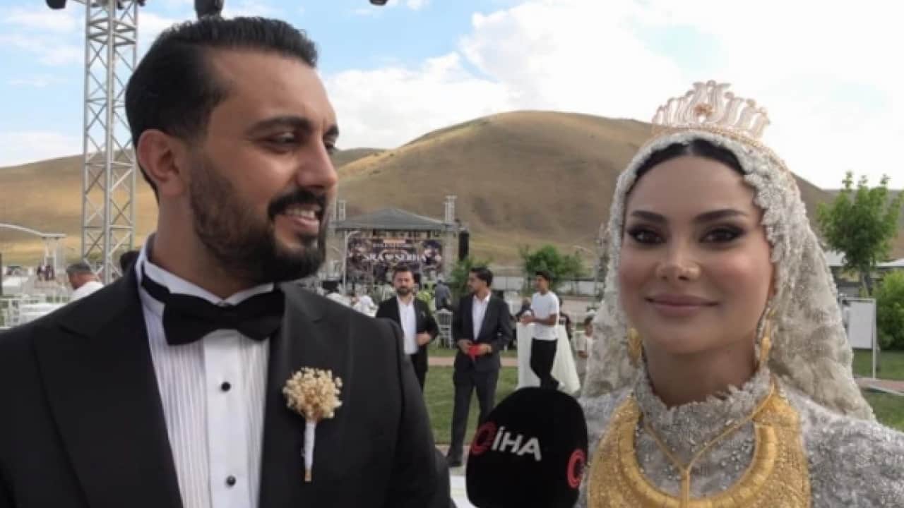 Foto - Aşiret düğünü böyle olur: Bavul bavul altın taşıdılar!