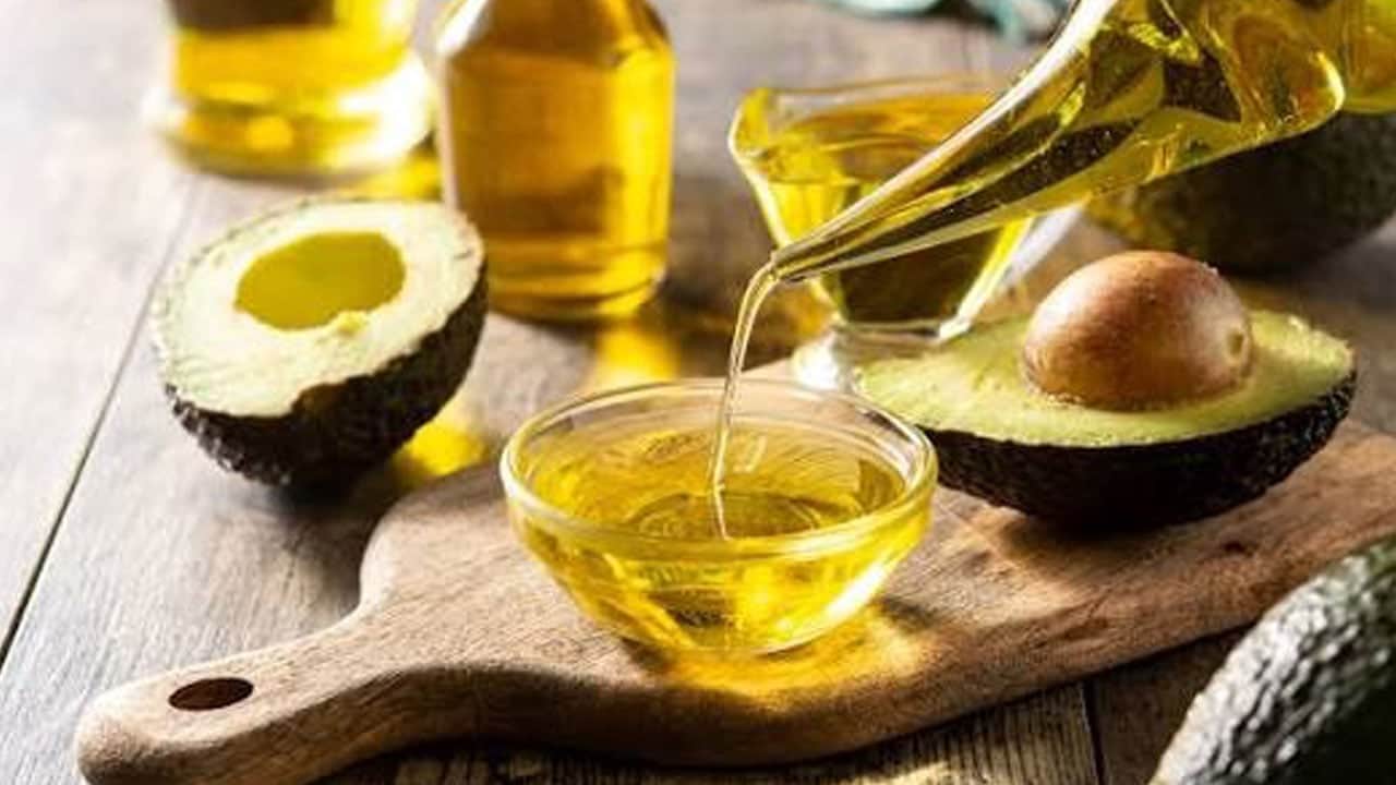 Foto - Yoksa en sağlıklı seçenek değil mi? Her yemeğe zeytinyağı koyanlar dikkat