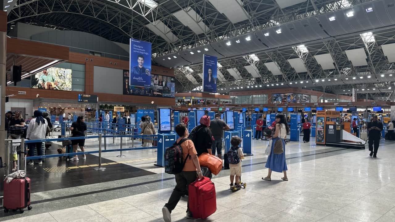 Foto - Yolcu trafiğinde yeni rekor Sabiha Gökçen günlük 180 bini devirdi