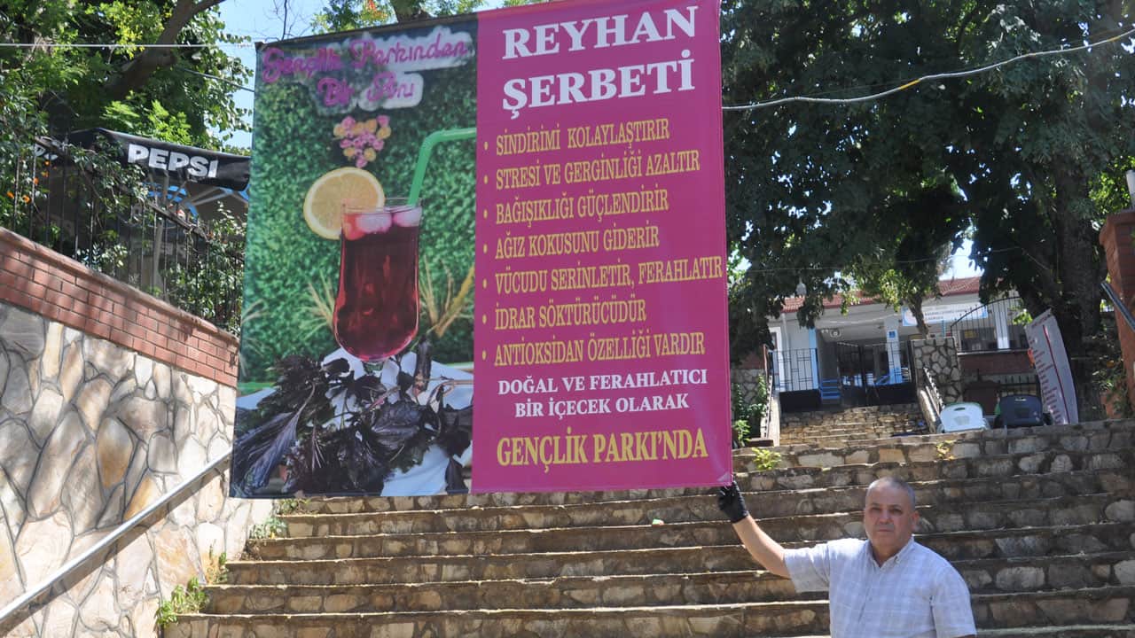 Foto - Yöresel 12 çeşit doğal içecekle hizmet veriyor! Bu çay bahçesinde asitli içeceğe yer yok