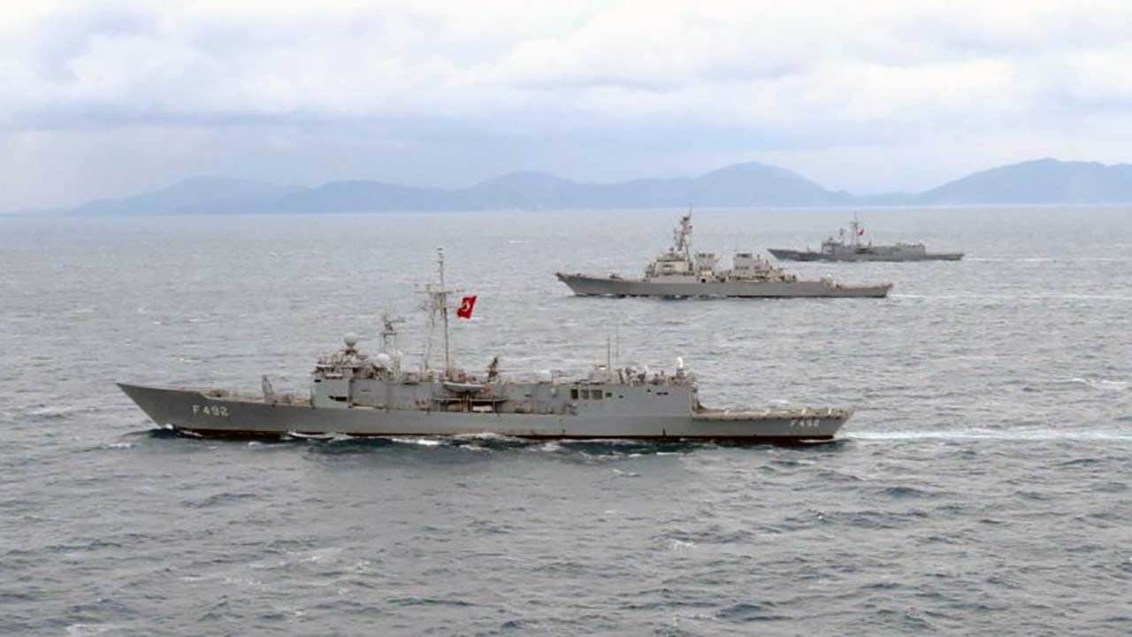 Foto - Yunanistan'ı ağlatan görüşme! Doğu Akdeniz korkusu