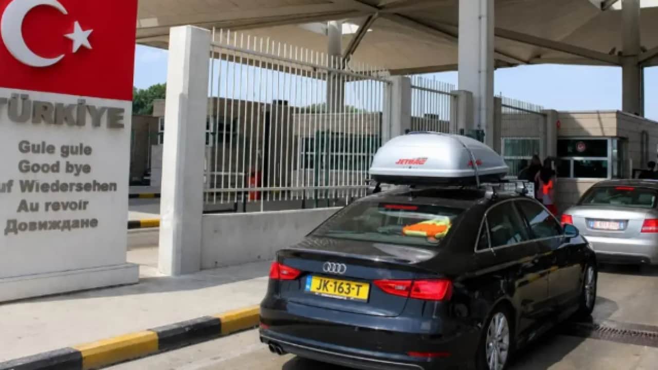 Foto - Yurt dışından getirilen araçlara yeni düzenleme! Resmi Gazete'de yayımlandı!