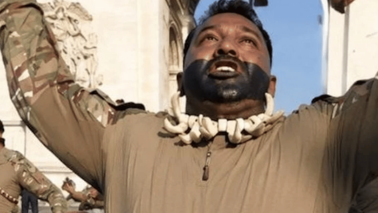 Foto - Zafer Takı önünde maskaralık: Haka dansı girişimi alay konusu oldu