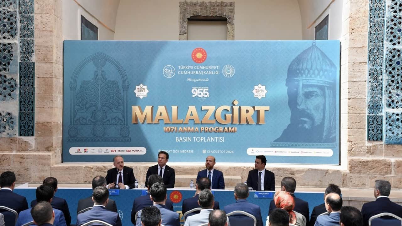 Foto - Zaferin 955. yıl dönümü öncesi program paylaşıldı! Milli birliğin tohumu Malazgirt’te atıldı