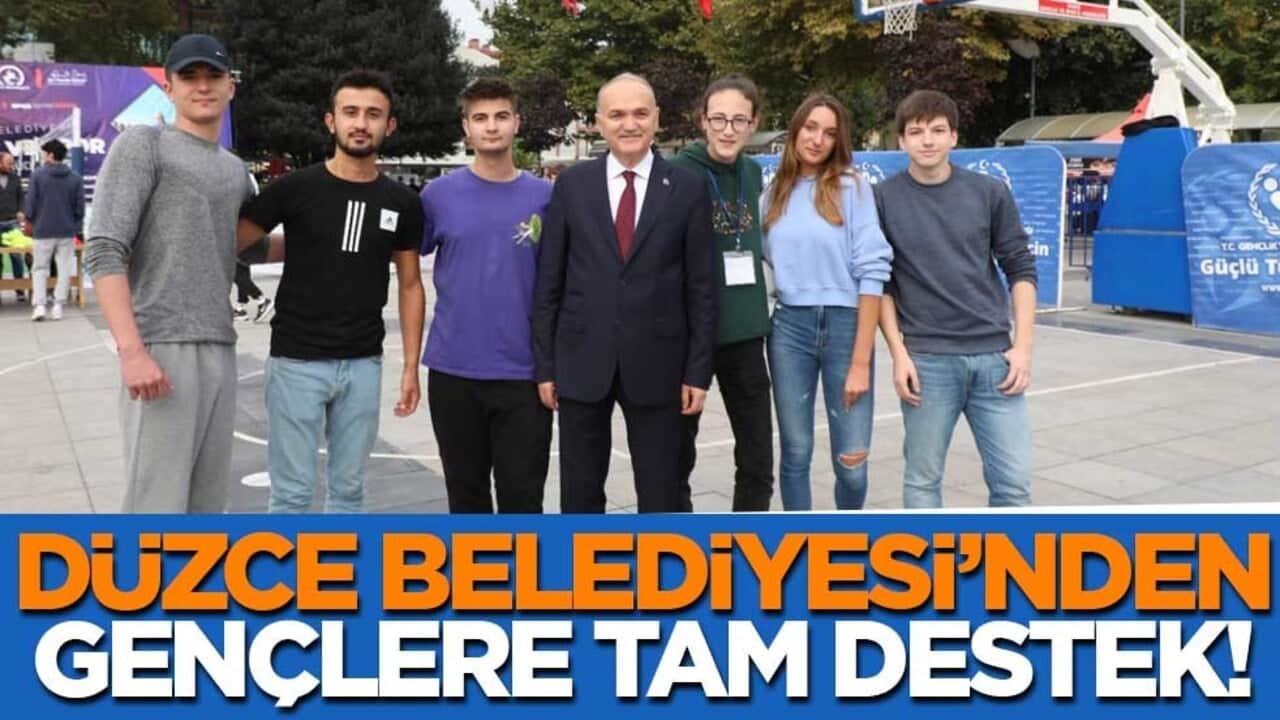 Düzce Belediyesi'nden gençlere tam destek!