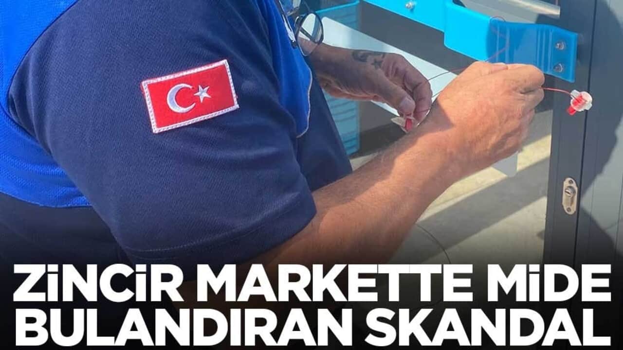 Zincir markette mide bulandıran skandal