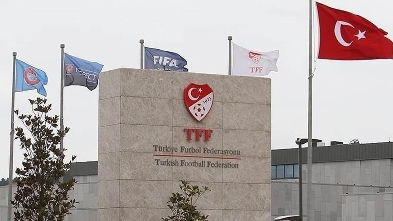 3 büyükler bu kez yırtamadı Süper Lig kulüplerine ceza yağdı