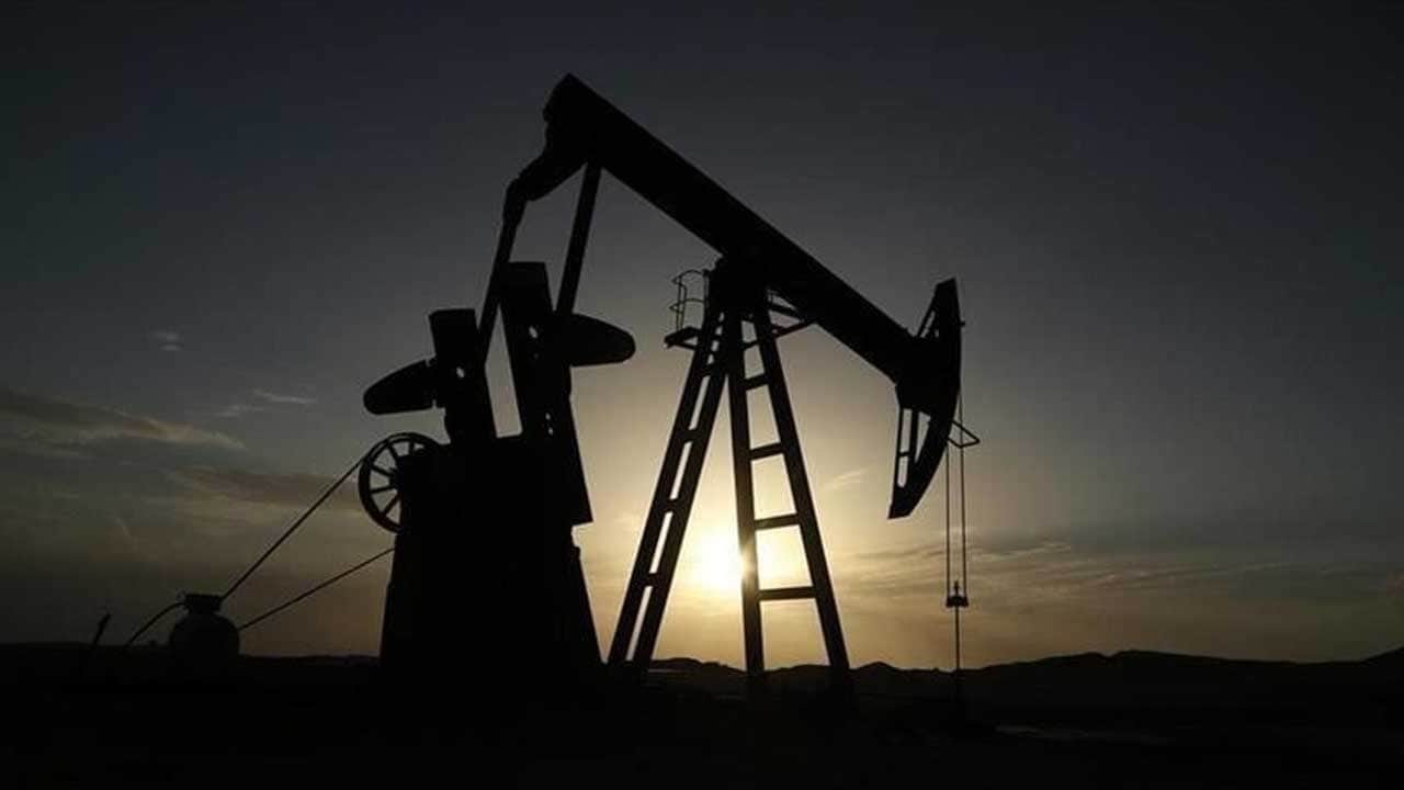 ABD'den İran petrolü yaptırımı! 12 kişi ve kuruluş listeye alındı