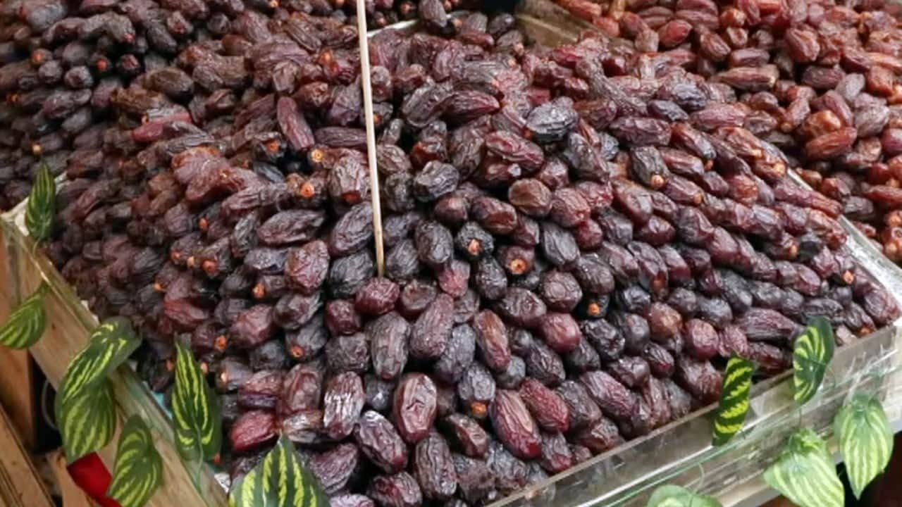 Adeta hastalık yayıyor! Siz siz olun hurmayı böyle saklamayın