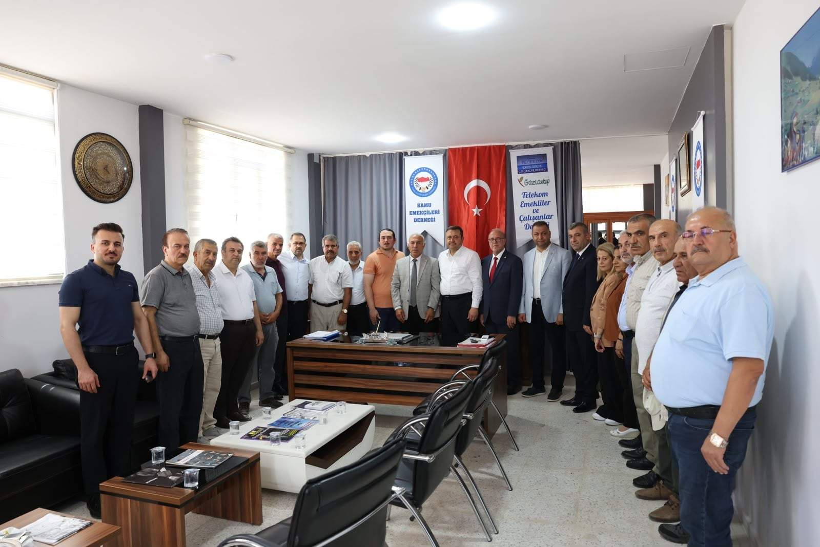 AK Parti Gaziantep İl Başkanı Fedaioğlu'ndan sivil kuruluşlarına ziyaret