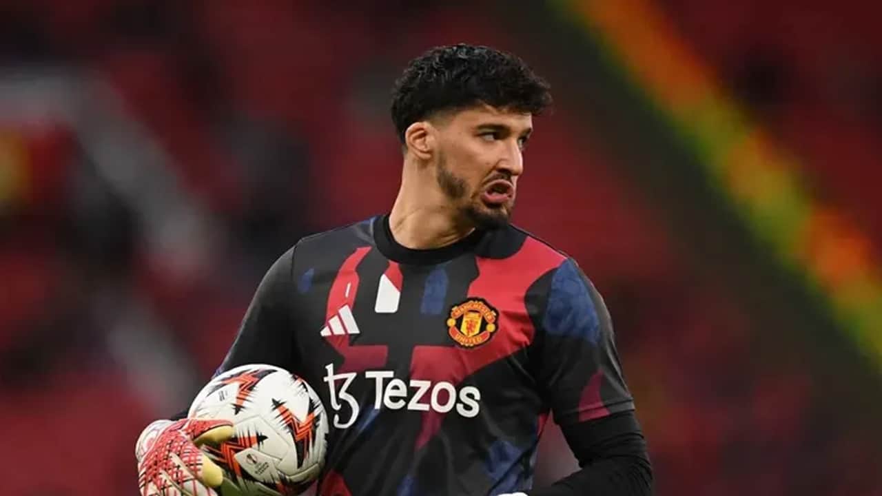 Altay Bayındır'dan ters köşe!