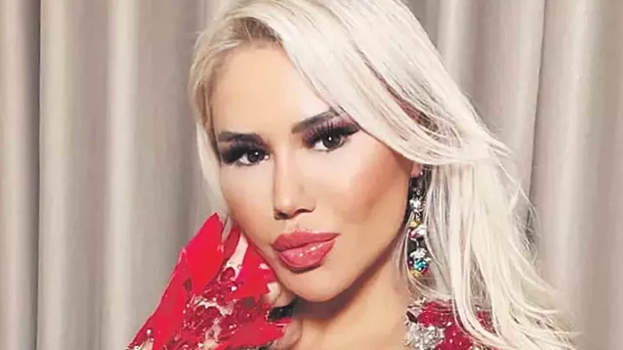 Asla yaptırmıyorum! Ünlü şarkıcı Ceylan'dan estetik itirafı: Fena madara oldu...