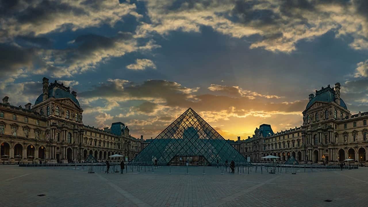 Avrupa kavruluyor! Fransa'ya gidecekler dikkat Louvre Müzesi kapılarını erken kapatacak