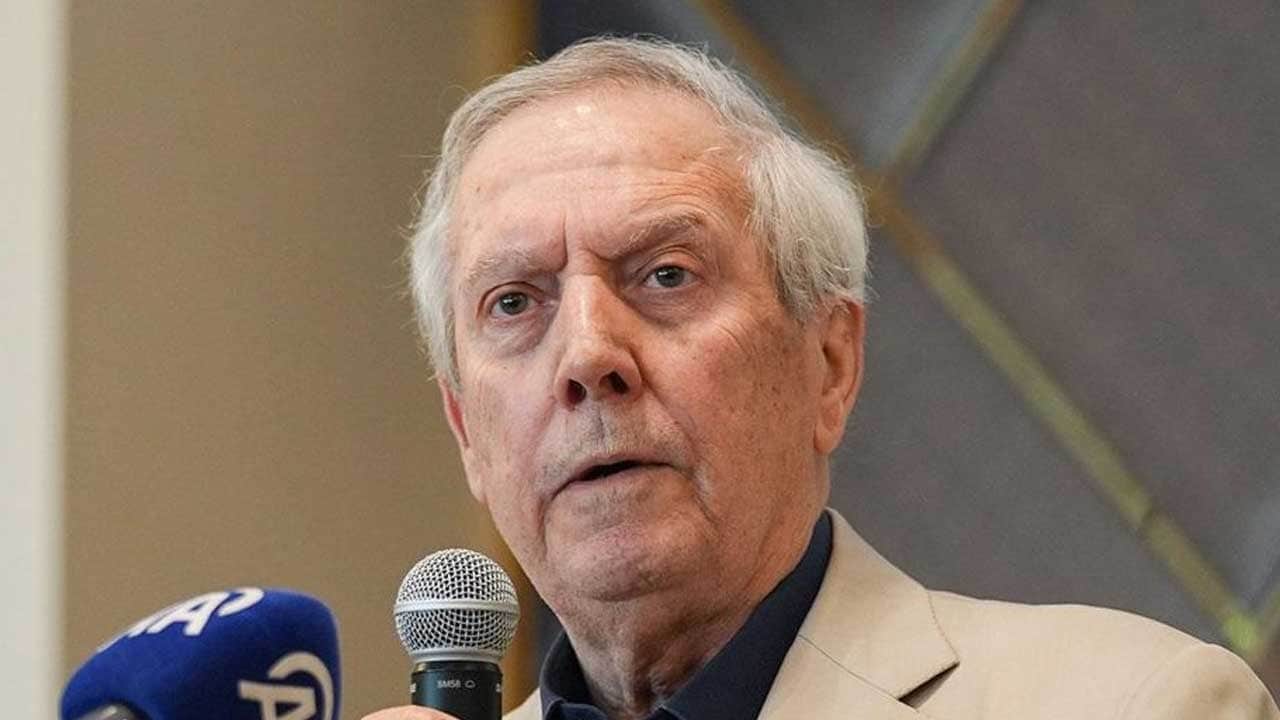 Aziz Yıldırım, yıldız ismin biletini kesti