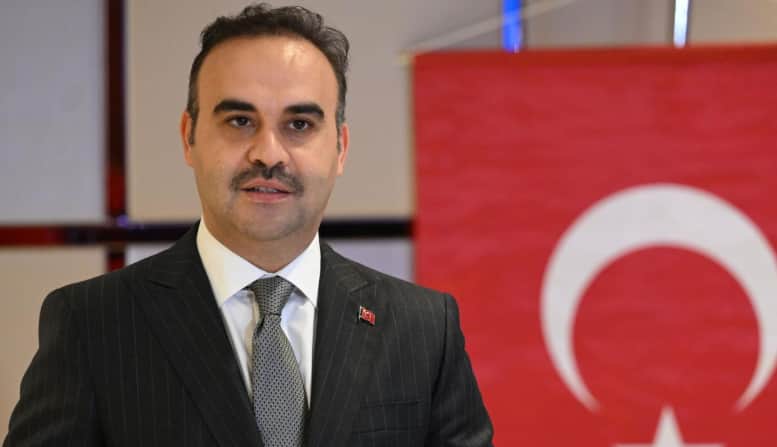 Bakan Kacır'dan Sıfır Atık Forumu'nda kritik hamle! 4 ülkeyle masaya oturdu