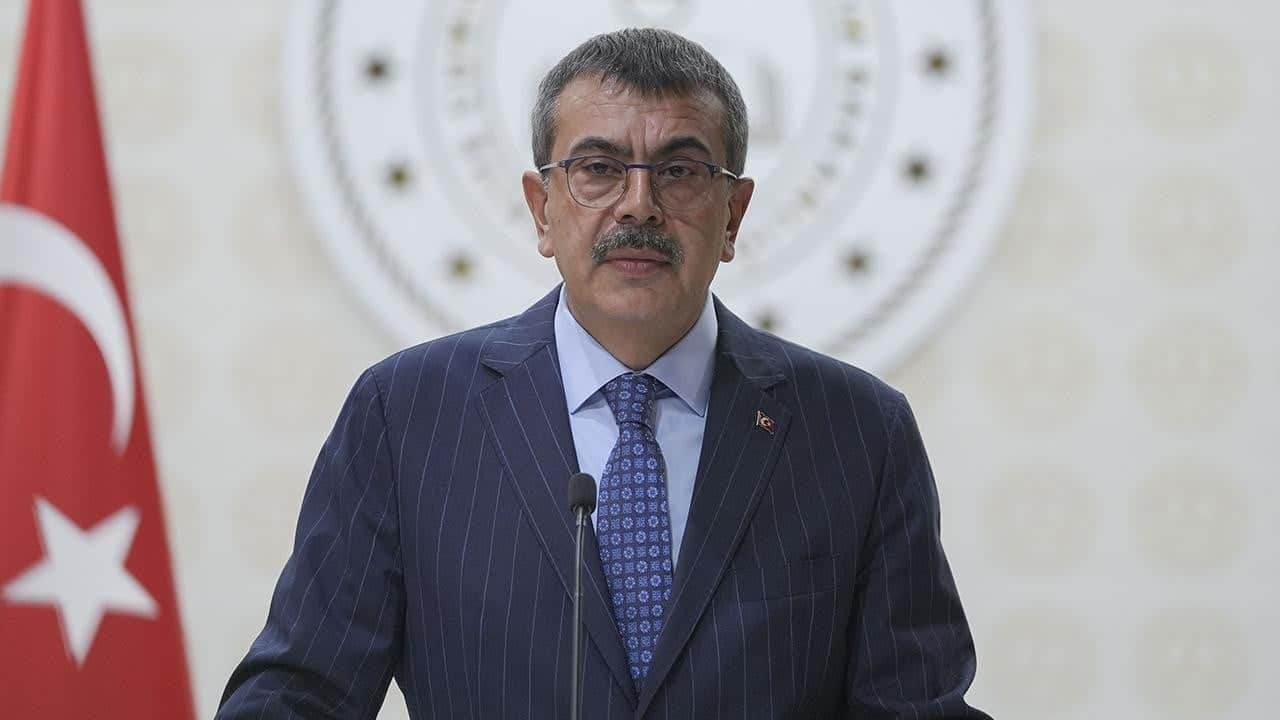 Bakan Tekin duyurdu: Öğretmenlerin yer değiştirme sonuçları açıklandı