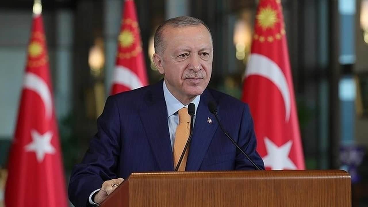 Başkan Erdoğan'dan tebrik mesajı! Hanuka Bayramı nedir? Hanuka Bayramı'nın ilk mumu yandı