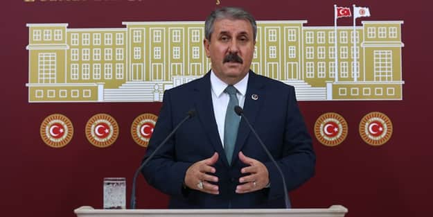 BBP Genel Başkanı Destici, Muhsin Yazıcıoğlu'nu anma programında konuştu