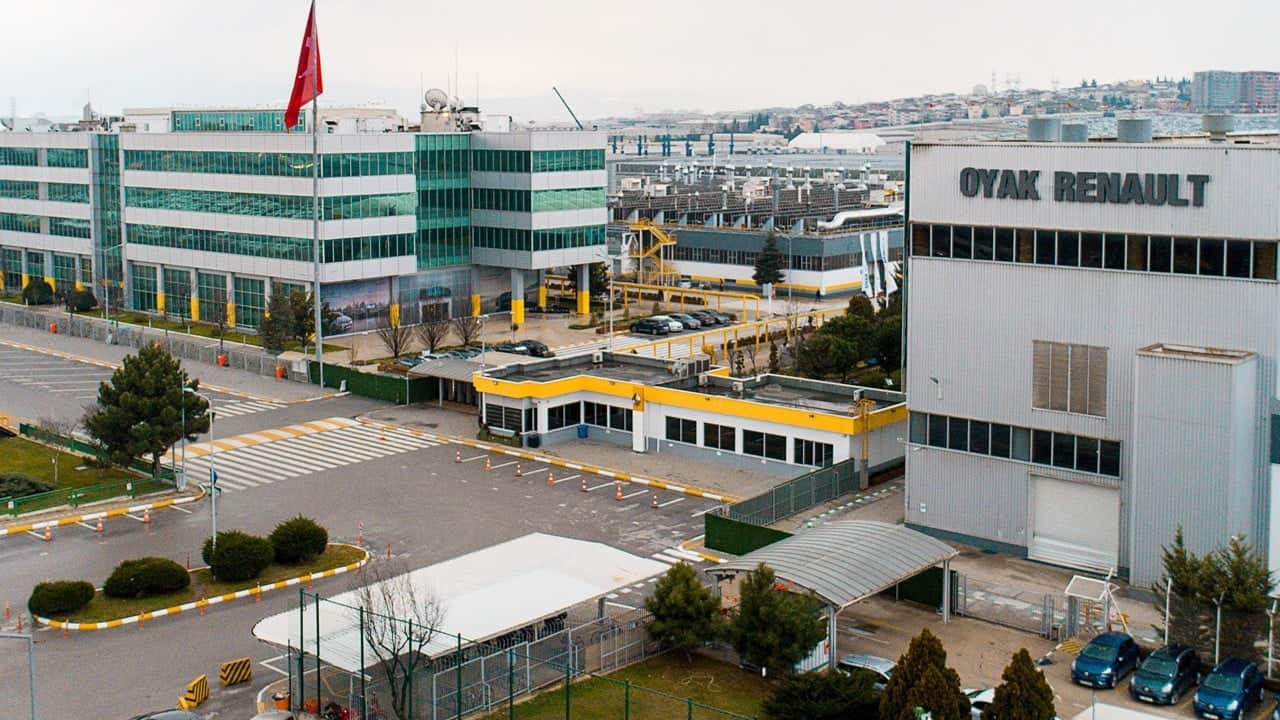 Bu rakamlar Türkiye otomotivini sarsacak! Oyak Renault’dan rekor yıl