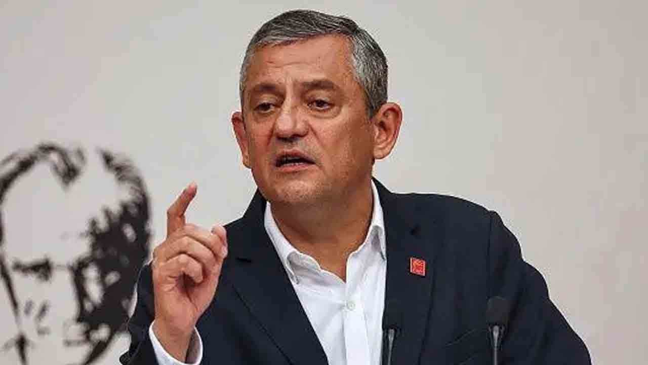 CHP’li isimden Özelcilere kapak! "Mertçe yeni parti kuruyoruz diyemiyorlar!"