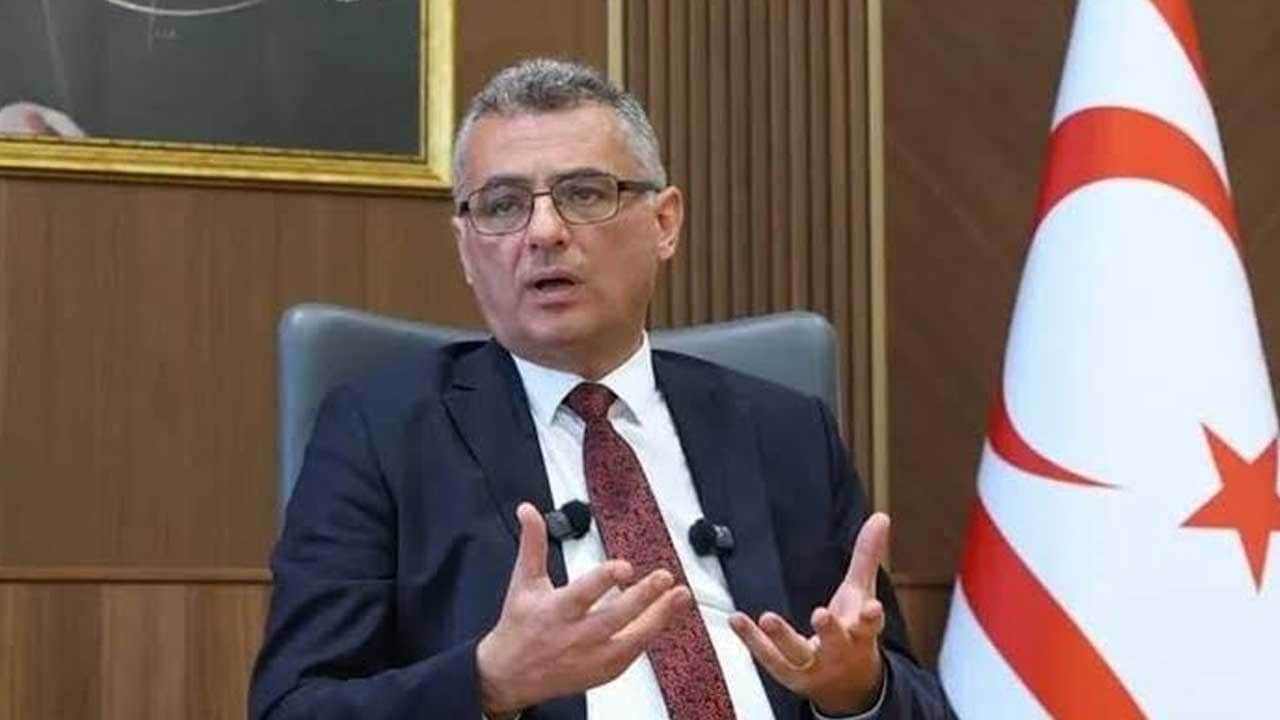 Cumhurbaşkanı Tufan Erhürman acil olarak hastaneye kaldırılmıştıı! İlk açıklama geldi