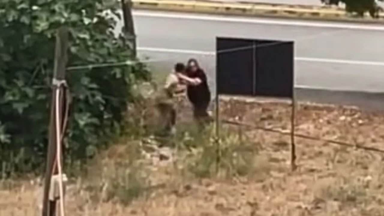 Dayısını palayla öldürdü, vurularak yakalandı