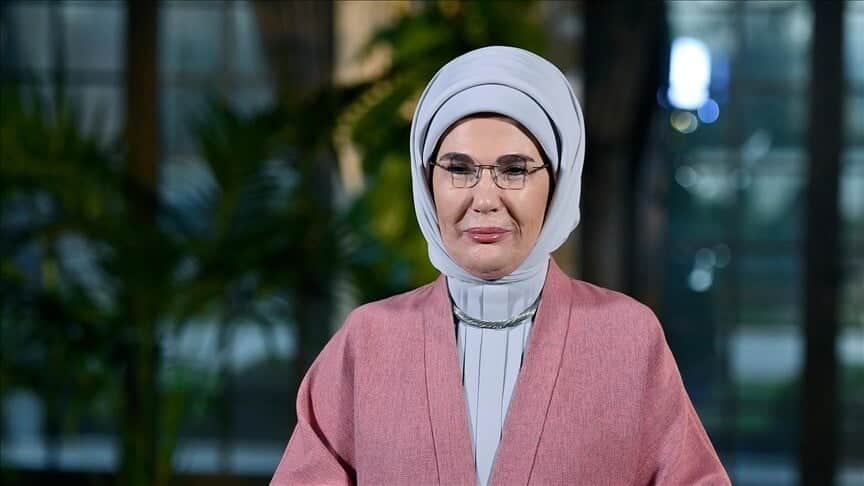 Emine Erdoğan'dan Anneler Günü mesajı