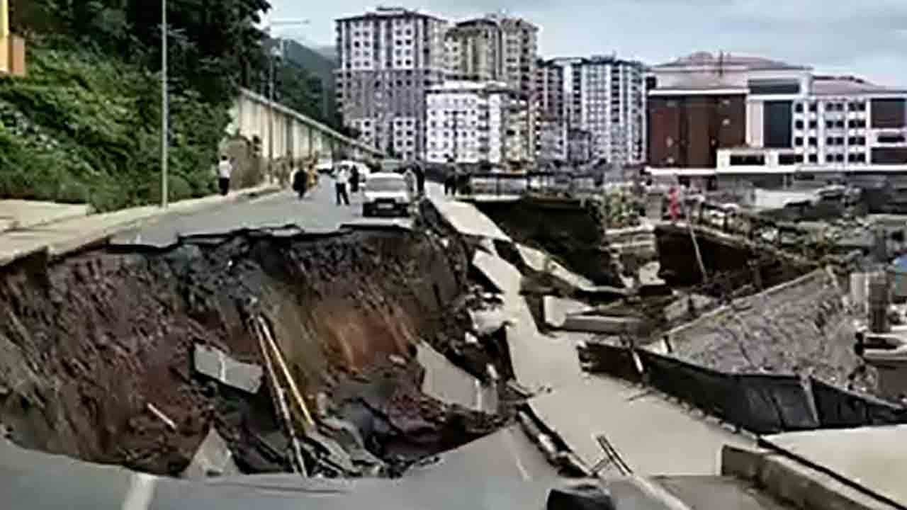Faciadan dönüldü: Rize’de yol çöktü