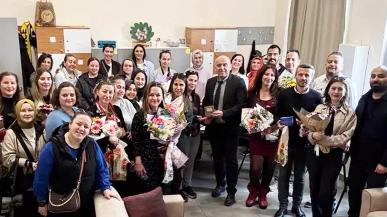 Fatmanur Çelik için velilerden öğretmenlere duygulandıran sürpriz