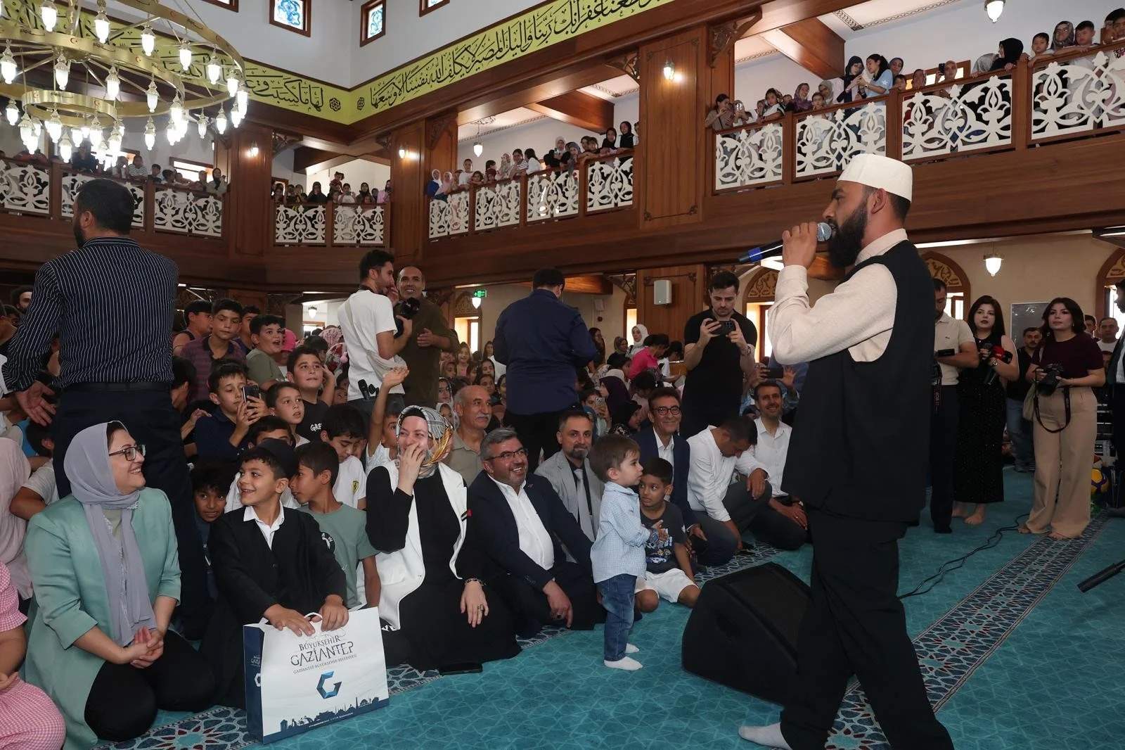 Gaziantep Büyükşehir'den değerler eğitimi yaz okulu cami şenliği programı