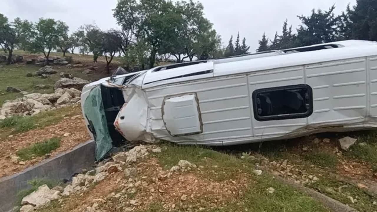 Gaziantep’te korkunç kaza! 2’si ağır 16 yaralı