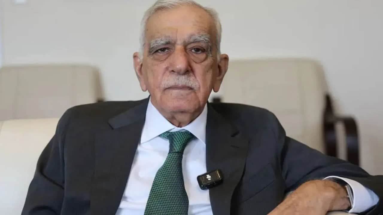 Göreve dönmeyi bekliyordu! İçişlerinden Ahmet Türk kararı…
