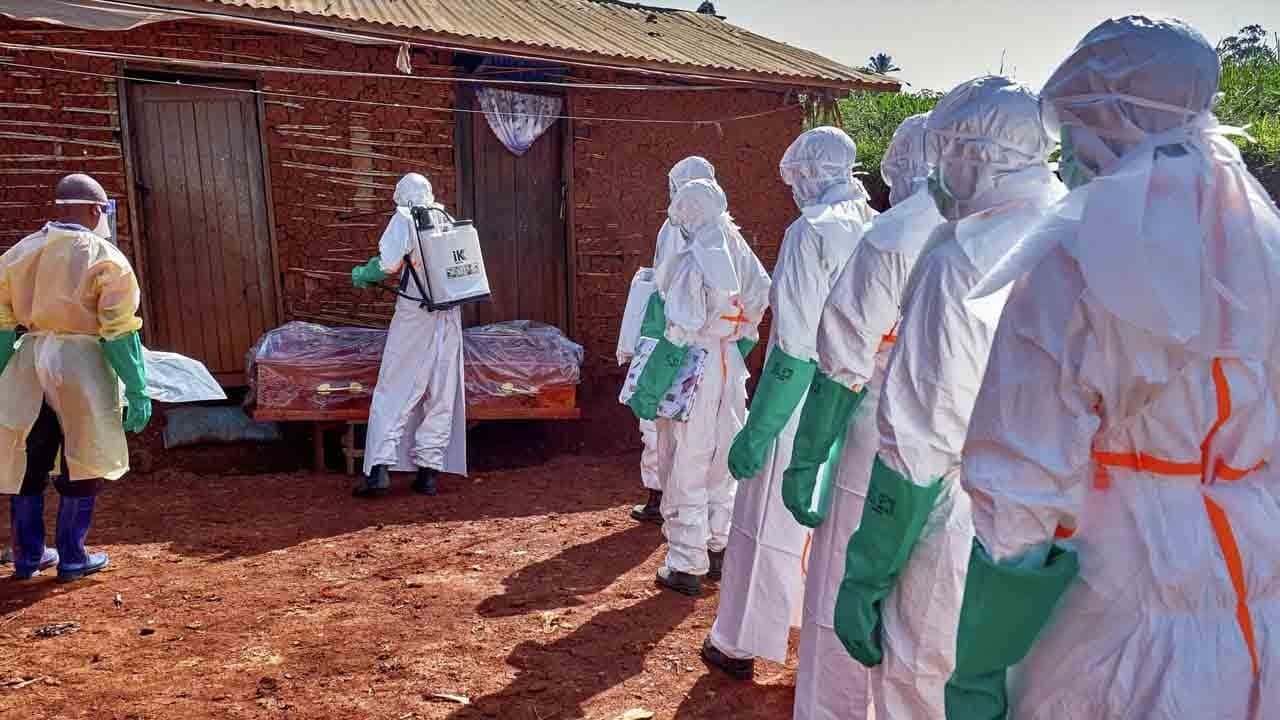 Hem Ebola hem terör vuruyor: Sağlık Bakanlığı vakaların yarısına bile ulaşamıyor