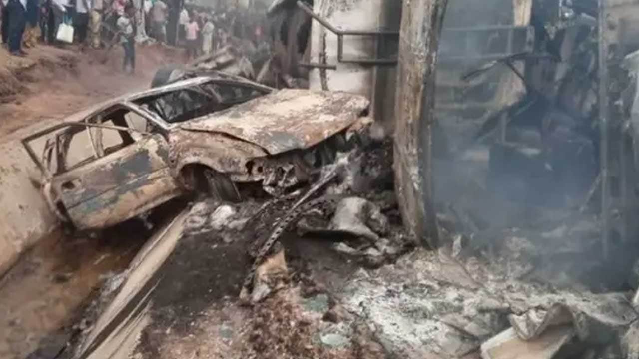İki trafik kazasında korkunç son! 25 kişi hayatını kaybetti