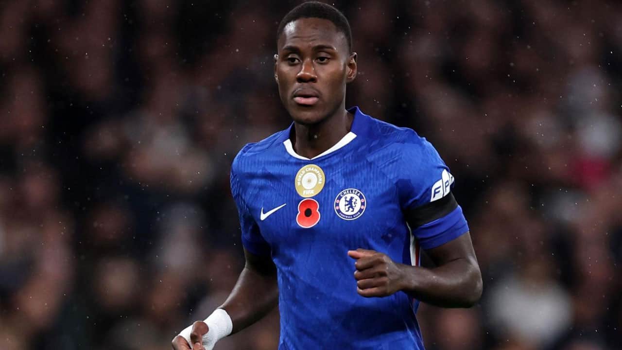 İngiltere’de sakatlık şoku! Livramento çıktı, Chalobah kadroya girdi
